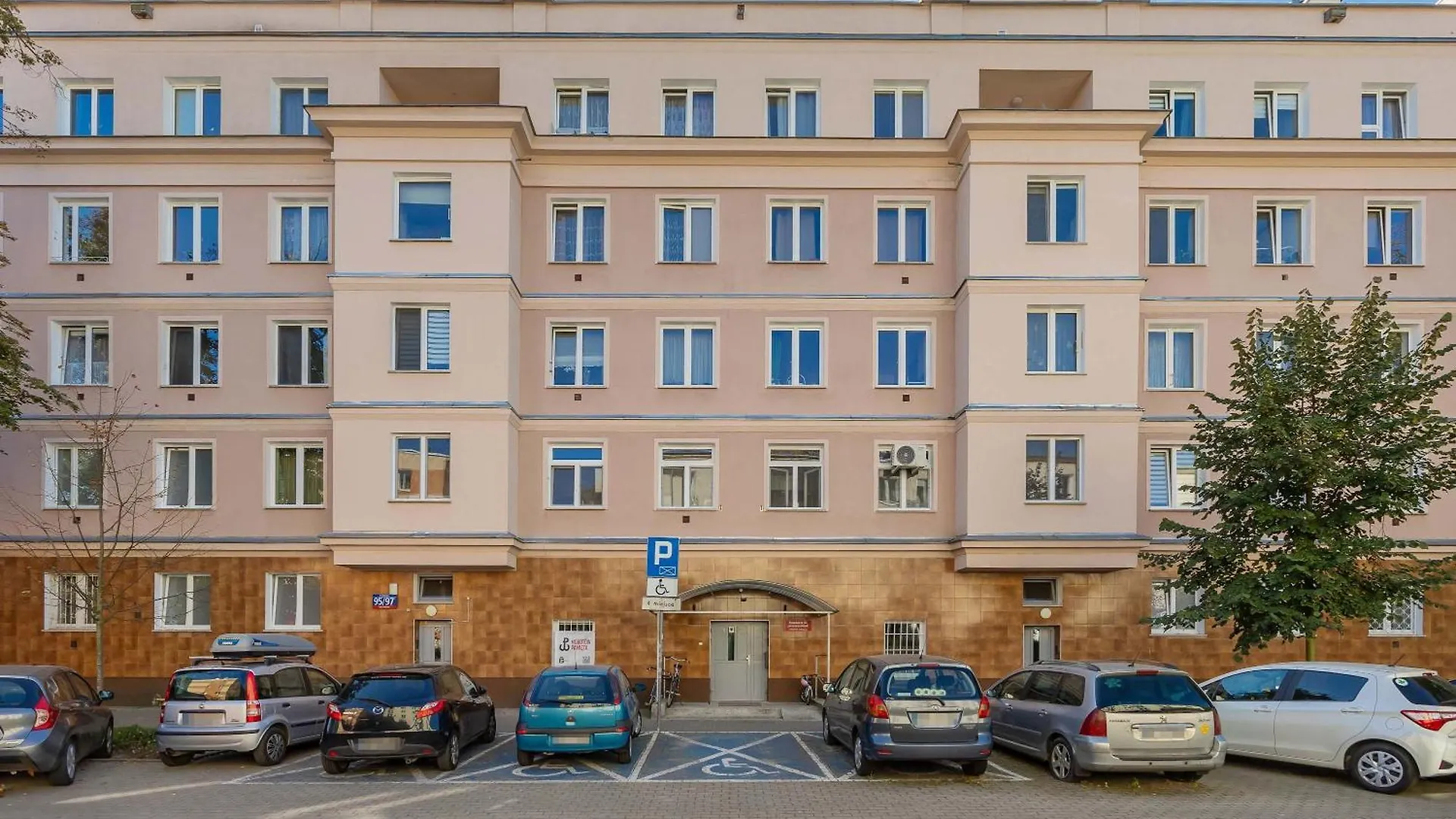 Exceptional Apartment For 4 People By Noclegi Renters Varsovie